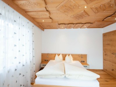 Chalet Chalet in Zell am Ziller near Ski Lift - Features photo 18