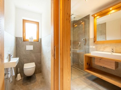 Chalet Chalet in Zell am Ziller near Ski Lift - Features photo 34