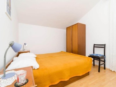 Apartment Apartments Sutvid- Two Bedroom Apartment with Balcony and Sea View - Features photo 7