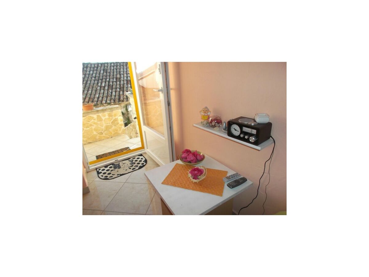 Apartment Apartments Sunce - One Bedroom Apartment with Terrace and Sea View