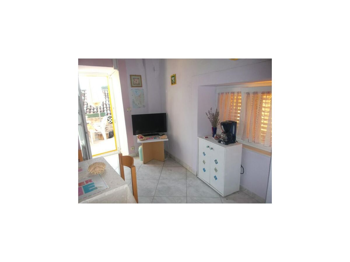 Apartment Apartments Sunce - One Bedroom Apartment with Sea View and Terrace - Features photo 5