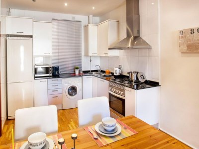 Apartment Premium apartment in Barcelona - Features photo 11