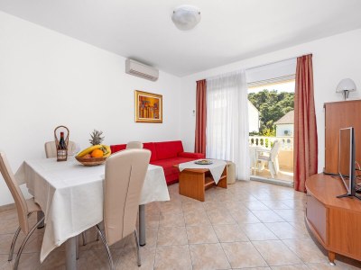 Holiday apartment Macolic close to the sea - Features photo 8