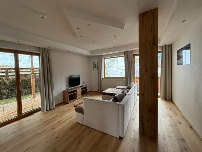 Apartment Private Living with Sauna & Garden - Features photo 18