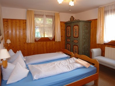 Holiday house Schwedenhaus at residential park Weiherhof at lake Titisee - Features photo 8