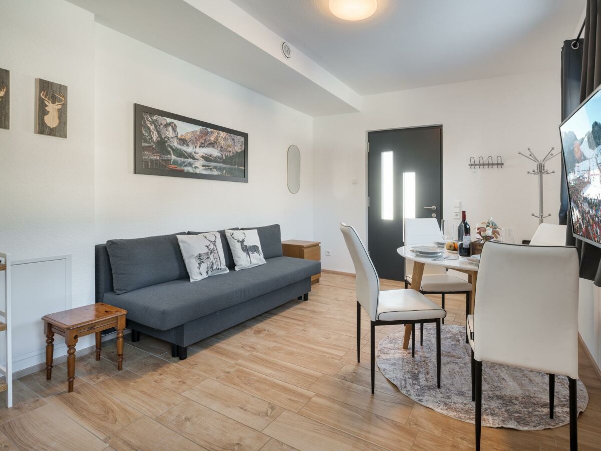 Apartment "Top 3" - 4-Raum Appartement mit eigenen Bädern - Outdoor photo 4