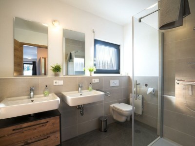 Apartment "Top 3" - 4-Raum Appartement mit eigenen Bädern - Outdoor photo 14