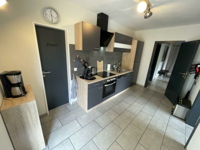 Apartment Appartement/Fewo, Dusche, WC, Terrasse in Hausen-Wied - Apartment