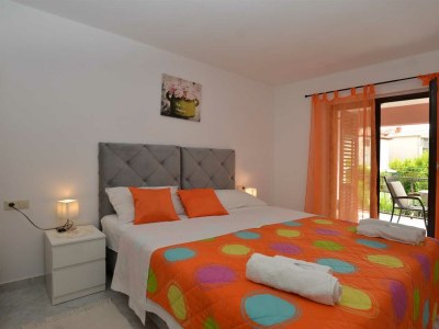 Holiday house Ljiljana Apartment 2 - Features photo 7