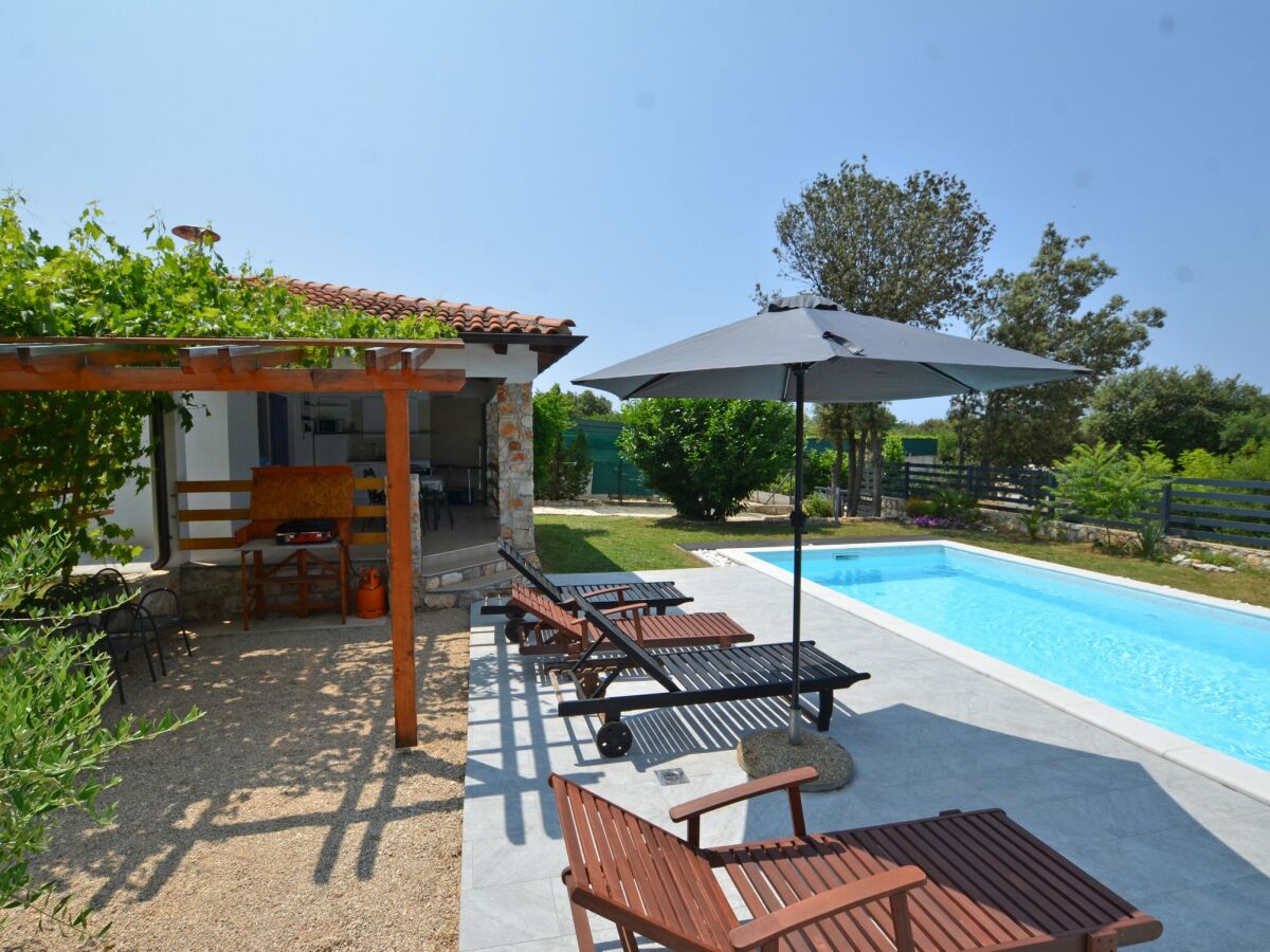 Holiday house Eta With private pool - Outdoor photo 3