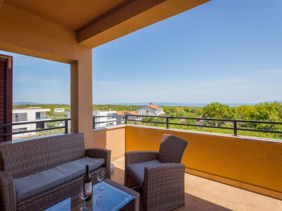 Apartment Cesare 5-Modern Apartment with Shared Pool - Outdoor photo 7