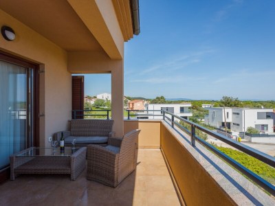 Apartment Cesare 5-Modern Apartment with Shared Pool - Outdoor photo 8