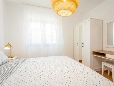 Apartment Cesare 5-Modern Apartment with Shared Pool - Features photo 40