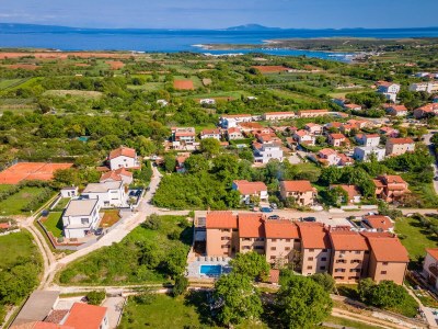 Apartment Cesare 5-Modern Apartment with Shared Pool - Environment photo 44