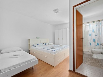 Apartment Emily 2 - Apartment with Wonderful Sea View - Features photo 25