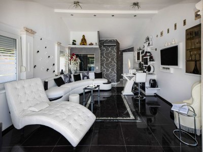 Apartment Apartment OM - One Bedroom Apartment with Balcony and Sea view - Features photo 11