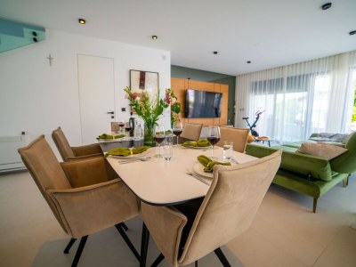 Villa Sarah with heated pool - Features photo 21