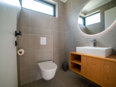 Villa Sarah with heated pool - Features photo 27