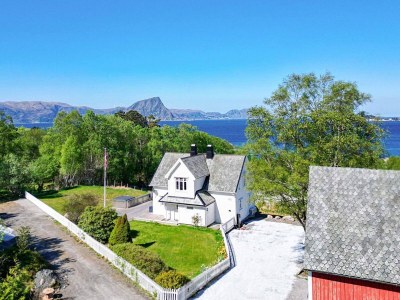 Holiday house 9 person holiday home in Åram - Outdoor photo 2