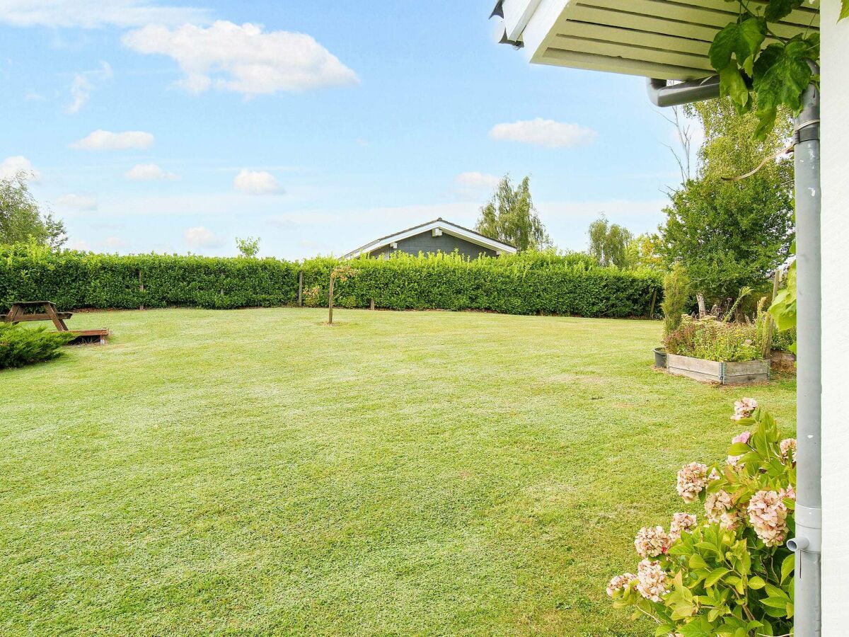 Holiday house Charming Cottage by Beach - By Traum Ferienwohnungen - Outdoor photo 2