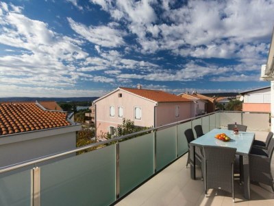 Holiday house Appartement Koralj °1 mit beheiztem Pool - Outdoor photo 12