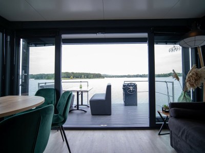 Holiday park Hausboot Mookerplas mit Aussicht - Features photo 14