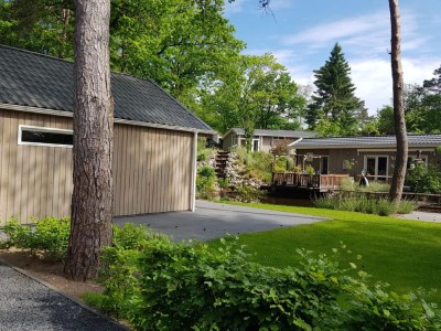 Holiday park Chalet in Hoenderloo am Teich, 4 PAX Von Belvilla - Outdoor photo 4