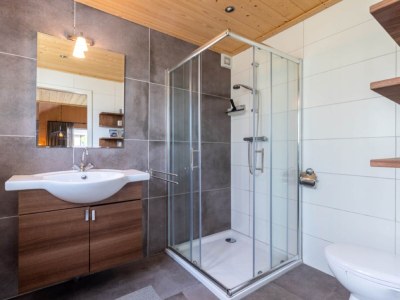 Holiday park Chalet in Hoenderloo am Teich, 4 PAX Von Belvilla - Features photo 15