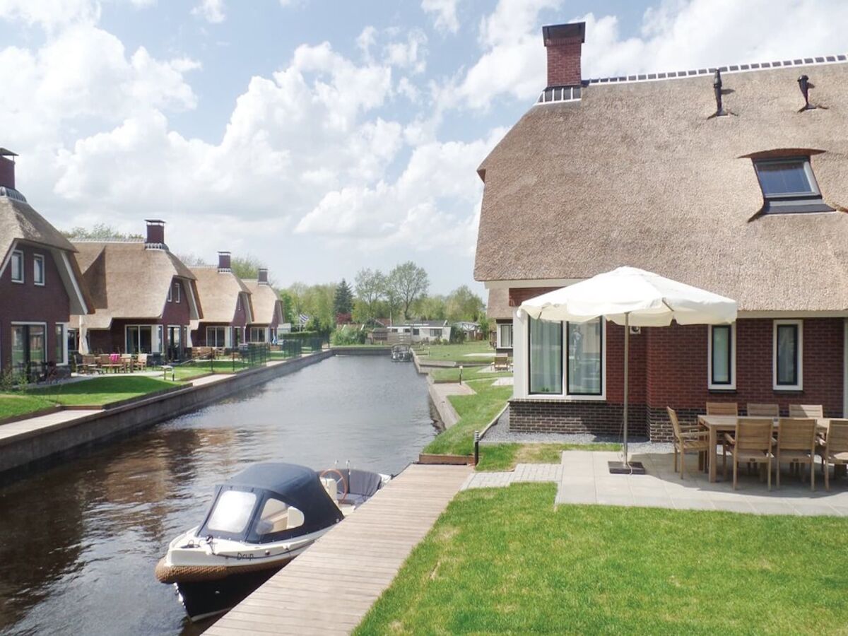 Holiday park Villa in Friesland mit Sauna und Whirlpool - Outdoor photo 3