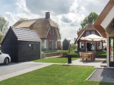 Holiday park Villa in Friesland mit Sauna und Whirlpool - Outdoor photo 7