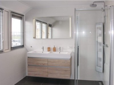 Holiday park Villa in Friesland mit Sauna und Whirlpool - Features photo 23