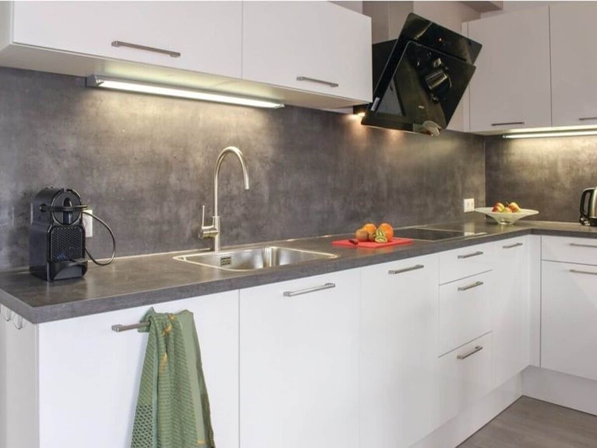 Holiday park Villa in Idskenhuizen mit Steg für 10 Von Belvilla - Features photo 5