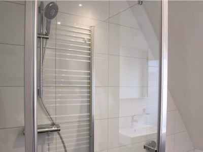 Holiday park Villa in Idskenhuizen mit Steg für 10 Von Belvilla - Features photo 10