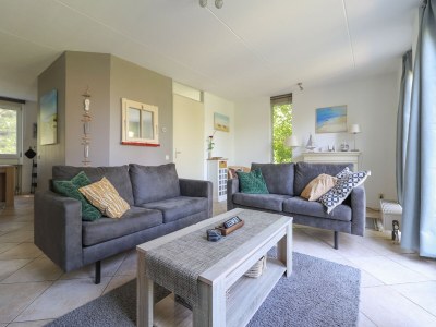 Holiday park Nice holiday home on the water in Friesland - Features photo 11