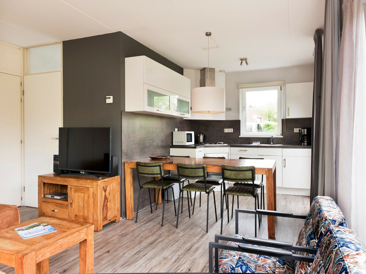 Holiday house Bungalow bei De Alde Feanen mit Spa - Features photo 4