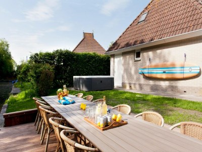 Holiday house Bungalow near De Alde Feanen Reserve - Outdoor photo 6