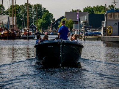 Holiday house Luxusvilla am Naturschutzgebiet De Alde Feanen - Outdoor photo 30