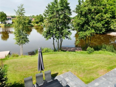 Holiday house Luxuriöses Ferienhaus mit Sauna in Vlagtwedde - Outdoor photo 6