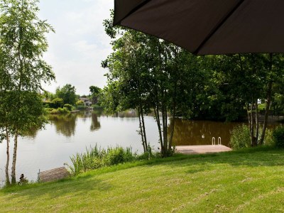 Holiday house Luxuriöses Ferienhaus mit Sauna in Vlagtwedde - Outdoor photo 7