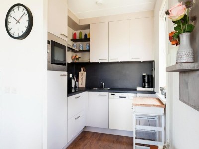 Holiday house Holiday Home in Groningen with Pool - Features photo 12