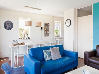 Holiday house Holiday Home in Groningen with Pool - Features photo 19