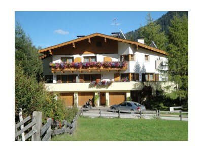 Apartment Ferienwohnung Olperer - Features photo 49