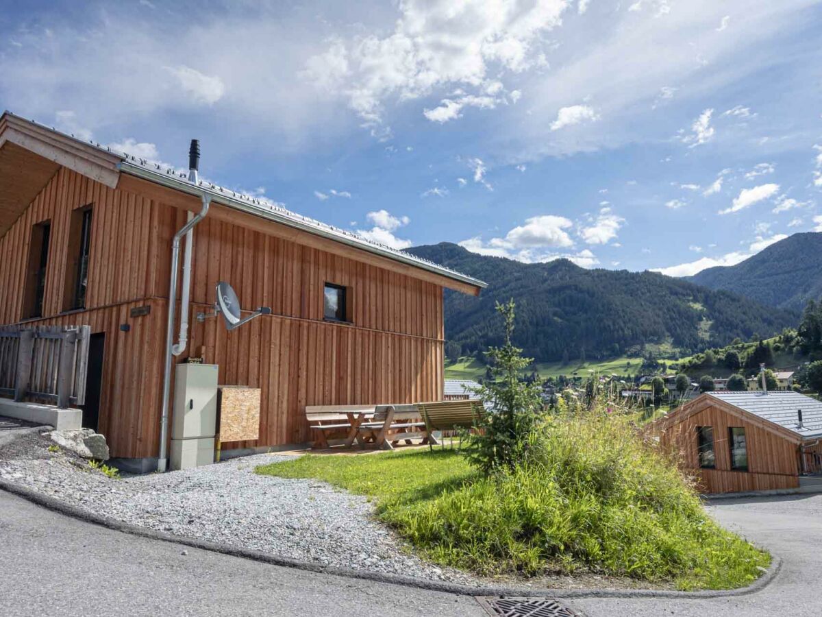 Apartment Chalet mit 4 Schlafzimmern für bis zu 8 Personen - Outdoor photo 4