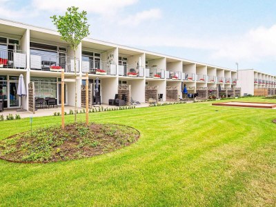 Holiday park 4 person holiday home in Glesborg - Outdoor photo 4