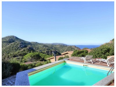 Holiday house Guinness Paradise Villas A Deluxe by DomusAway - Outdoor photo 2