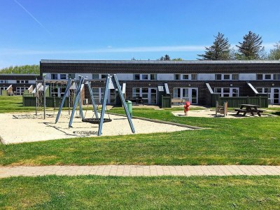 Holiday park 6 person holiday home on a holiday park in Hemmet - Outdoor photo 4