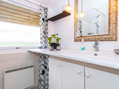 Holiday park 4 person holiday home on a holiday park in Hemmet - Outdoor photo 36