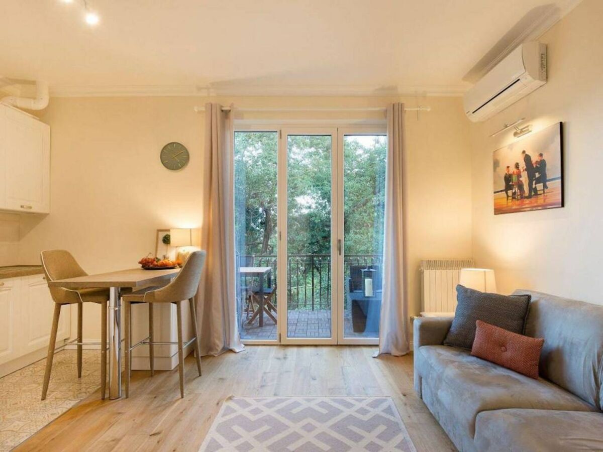 Holiday house Apartment in Baveno with Lake Maggiore Views - Outdoor photo 3