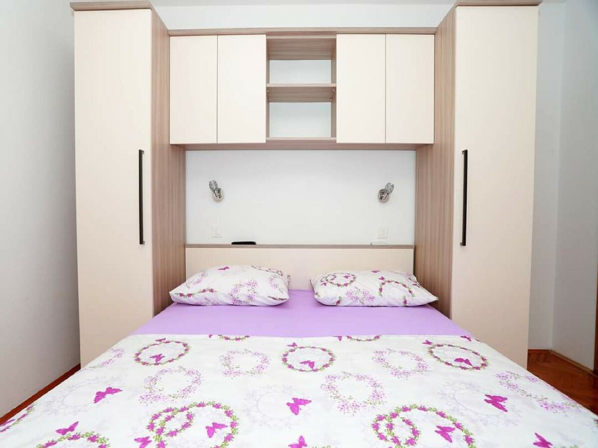 Apartment Apartments Pezo - Studio with Balcony and Sea View - Features photo 5