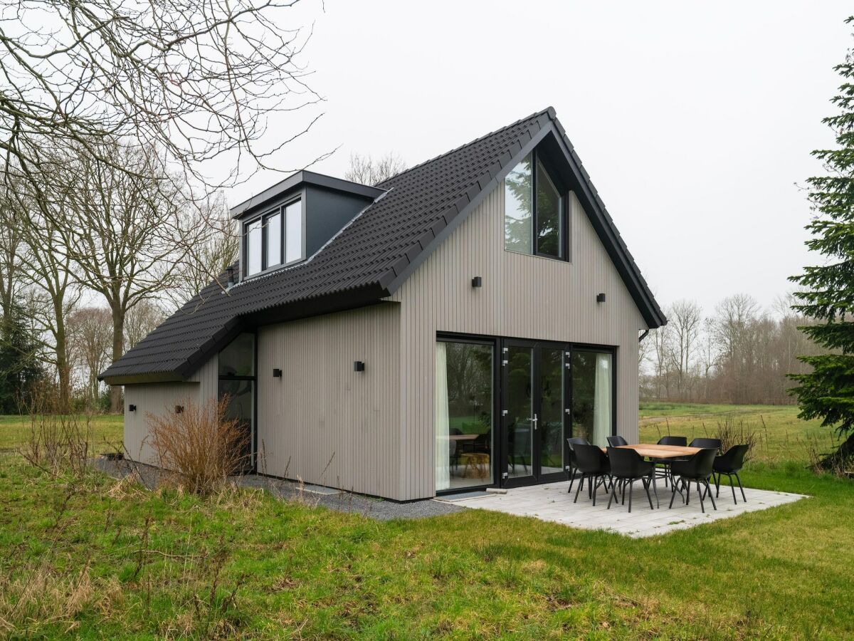 Holiday house Villa in Friesland near Slotermeer Lake